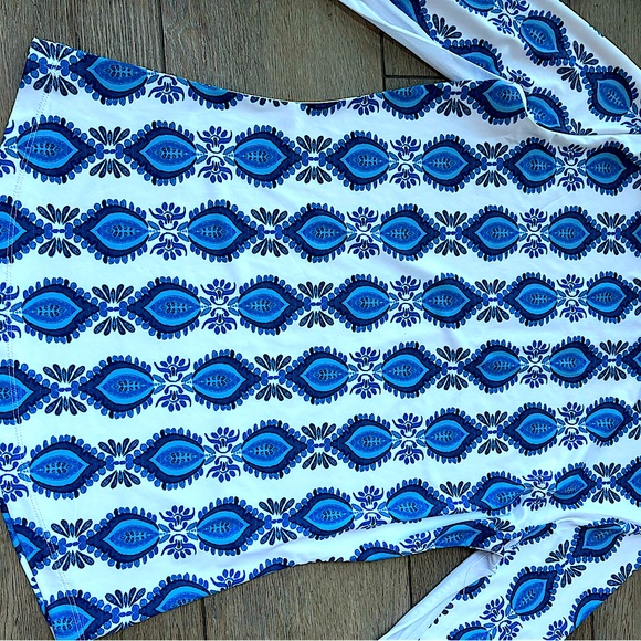 Long sleeve performance zip top - Picture 2 of 13